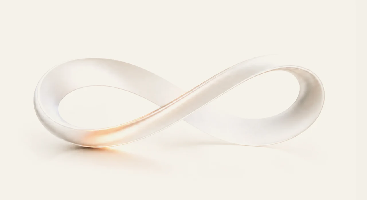Mira, an infinite loop rendered in glass